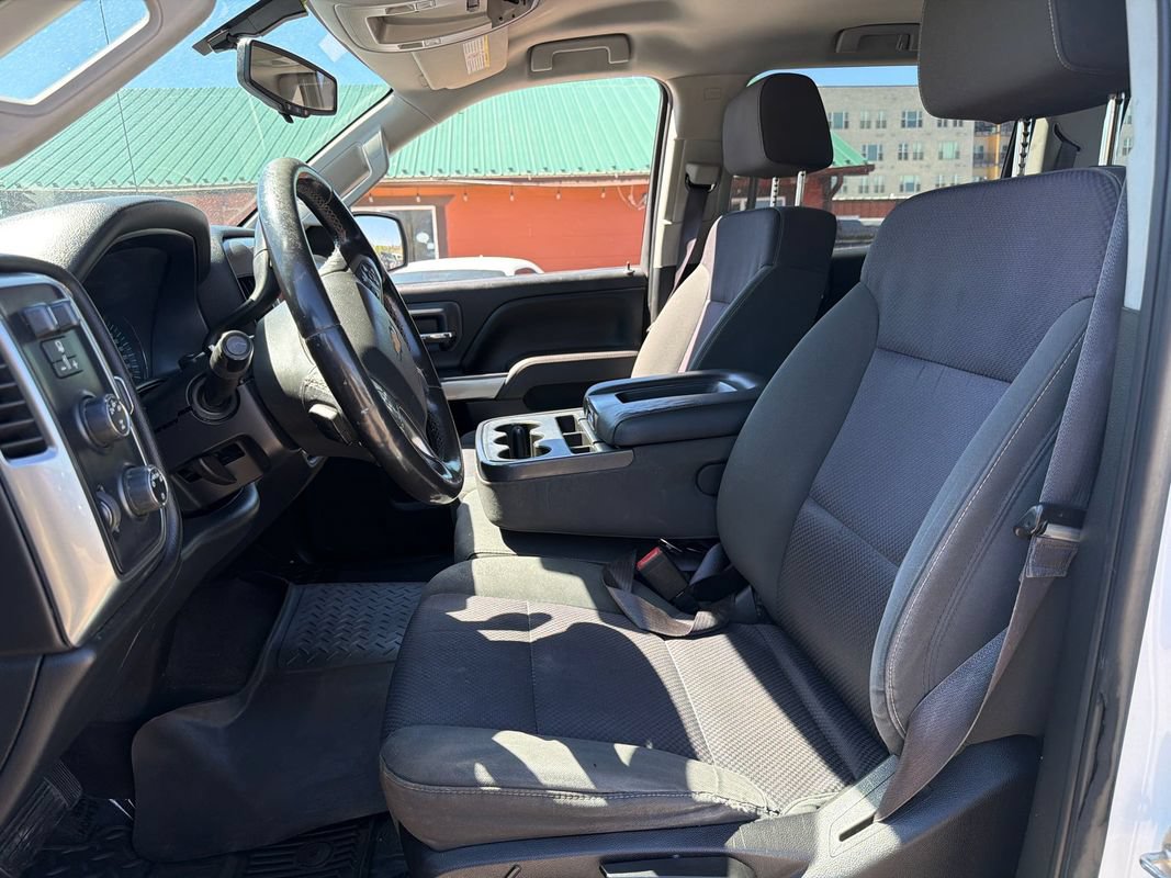 Used 2015 Chevrolet Silverado 2500 LT AWD/4WD image 10