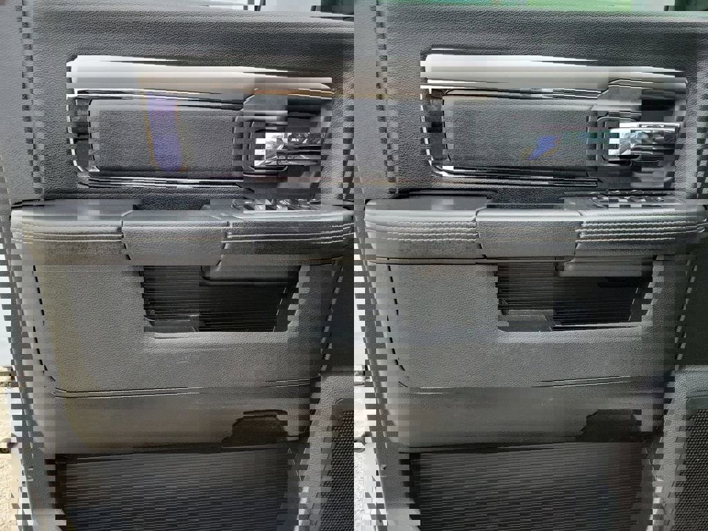 Used 2018 RAM 1500 Sport w/ Sport Premium Group image 16