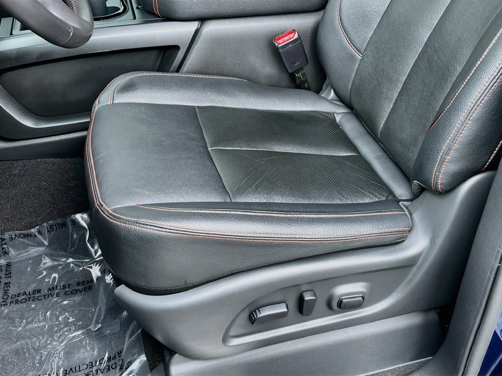 Used 2024 Nissan Titan PRO-4X w/ Pro-4x Convenience Package AWD/4WD image 14