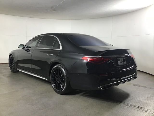 Used 2022 Mercedes-Benz S 580 4MATIC Sedan image 5