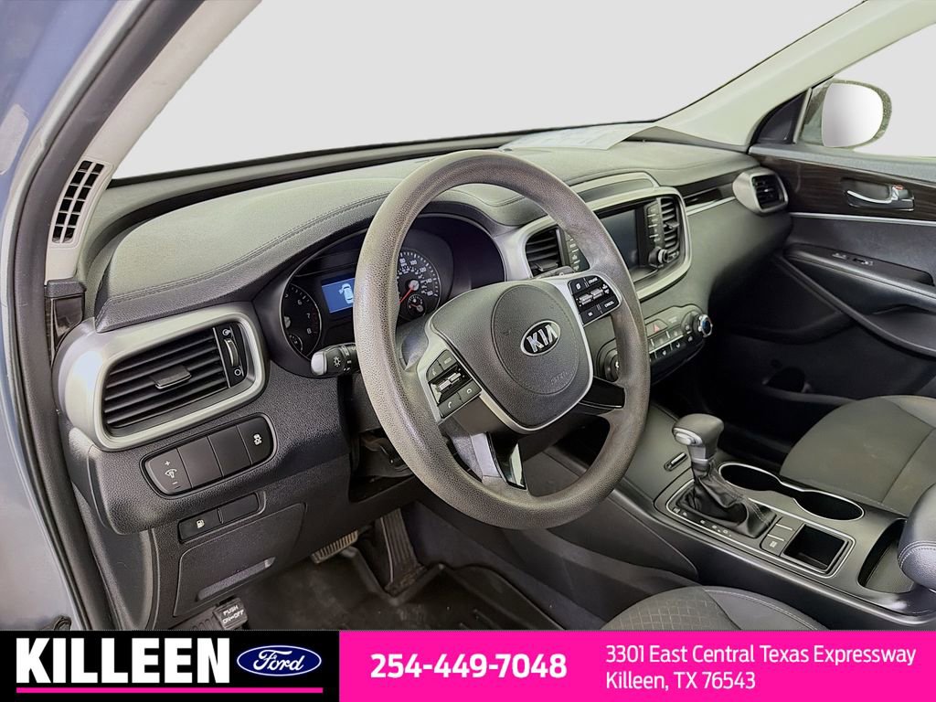 Used 2020 Kia Sorento LX image 10