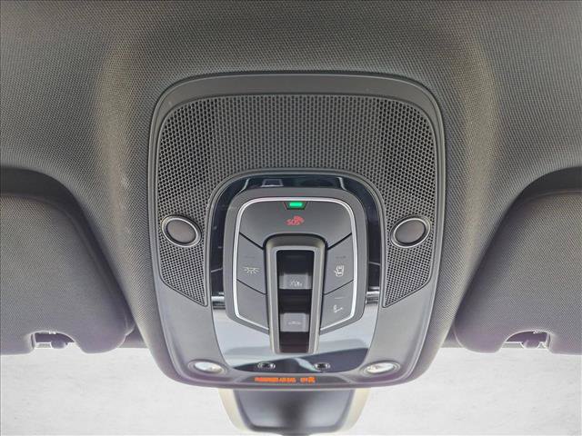 Used 2025 Audi Q7 3.0T Premium Plus AWD/4WD image 14