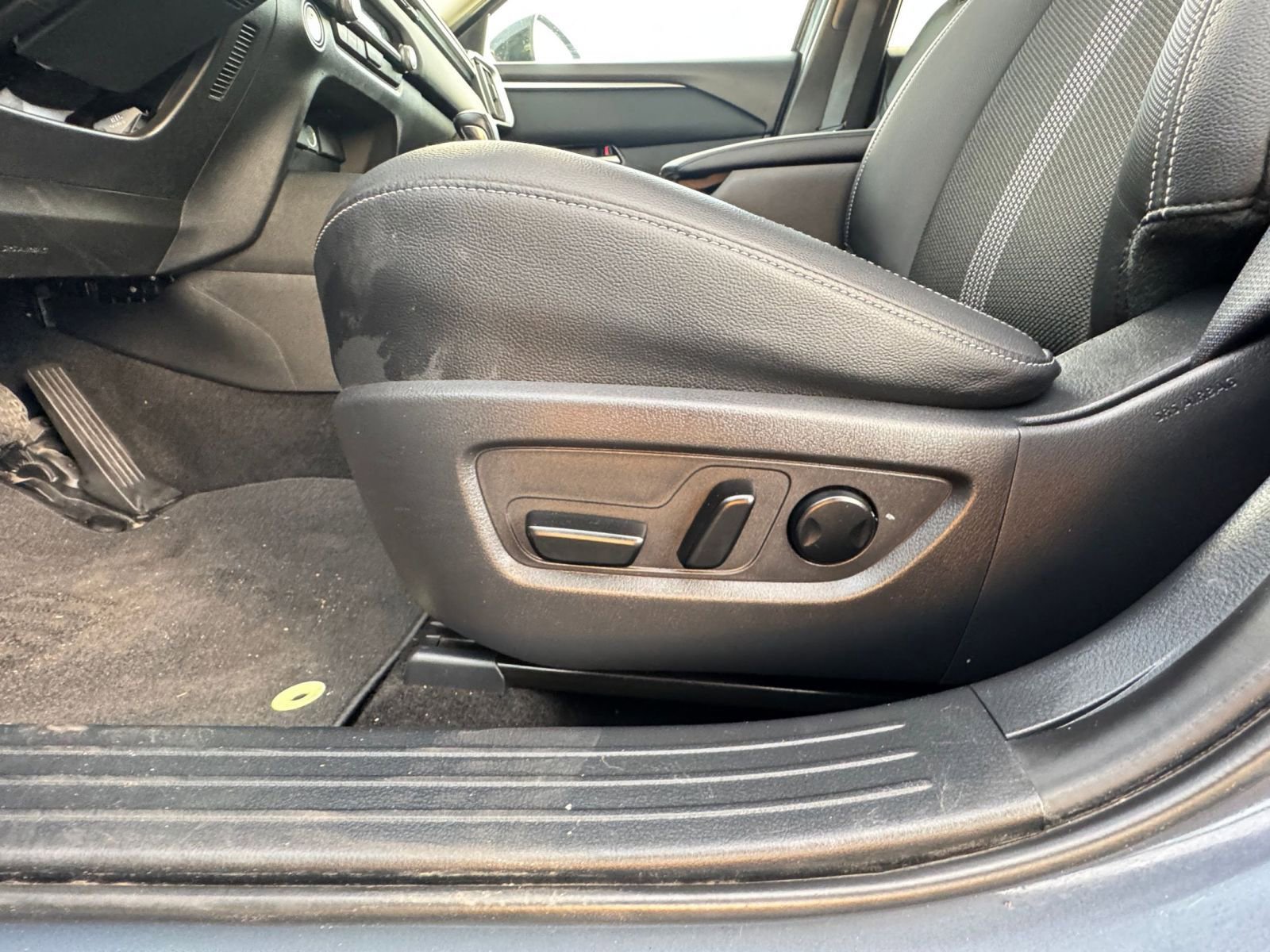 Used 2025 MAZDA CX-50 AWD 2.5 S w/ Preferred Package image 23