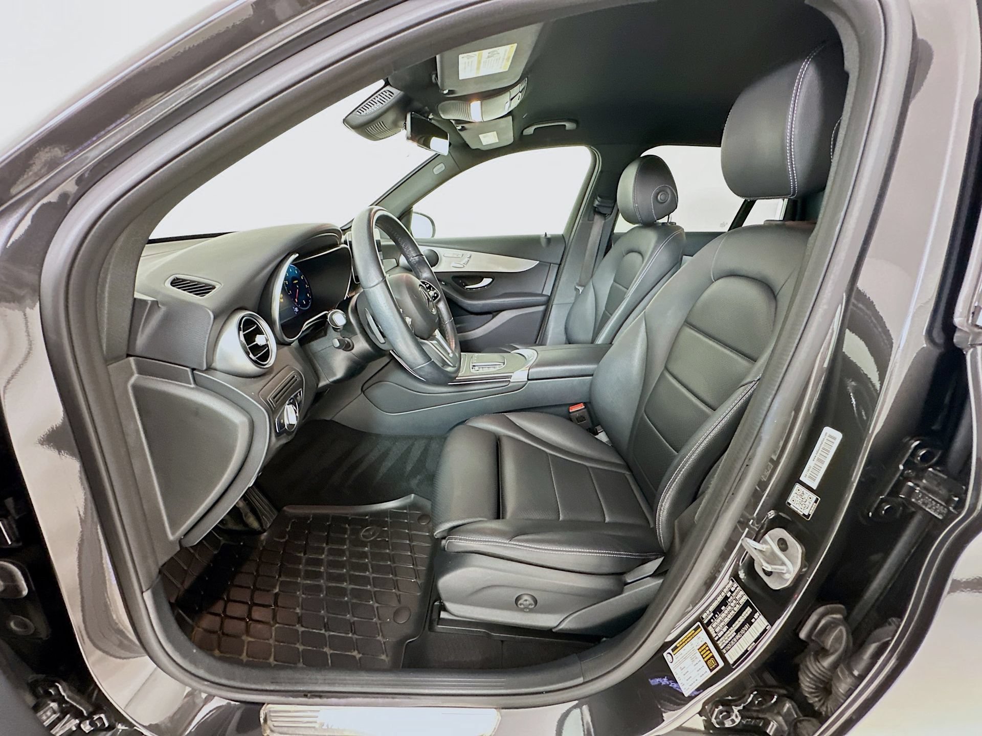 Certified 2022 Mercedes-Benz GLC 300 image 21