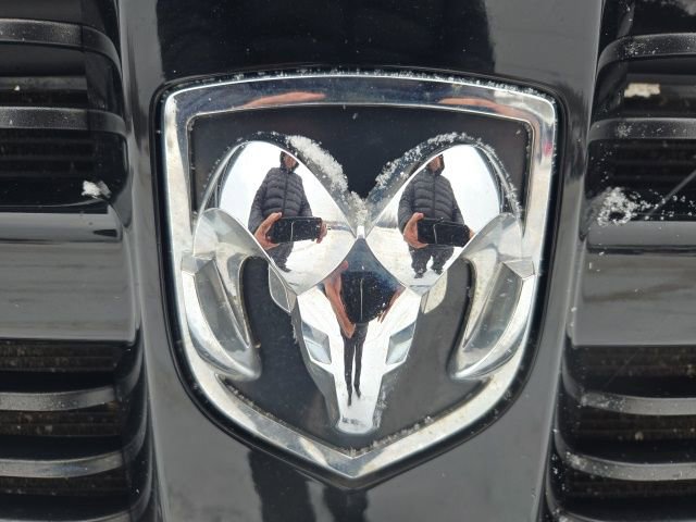 Used 2012 RAM 3500 SLT image 18