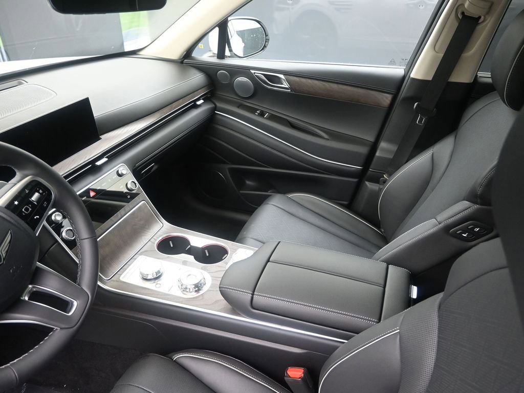 New 2025 Genesis GV80 2.5T Prestige image 21