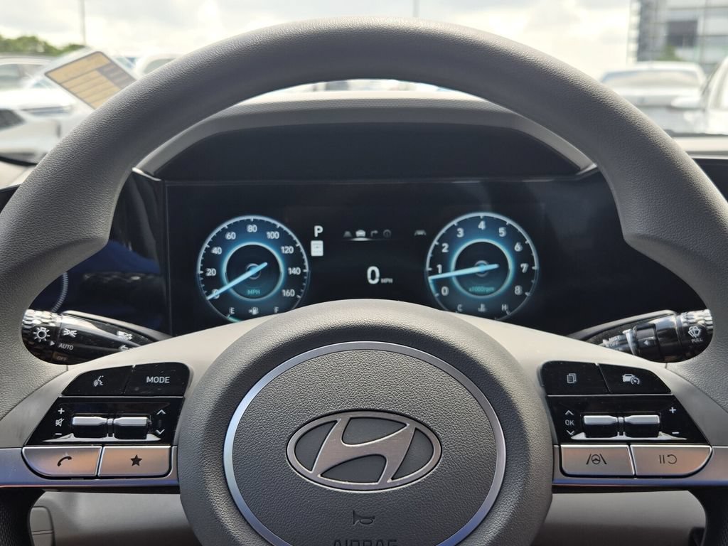 Certified 2024 Hyundai Elantra SEL FWD image 21