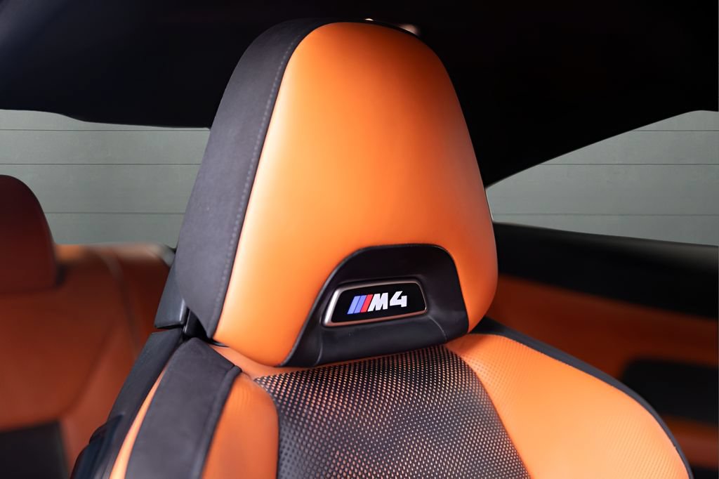 Used 2022 BMW M4 Competition w/ M Carbon Exterior Package RWD image 56