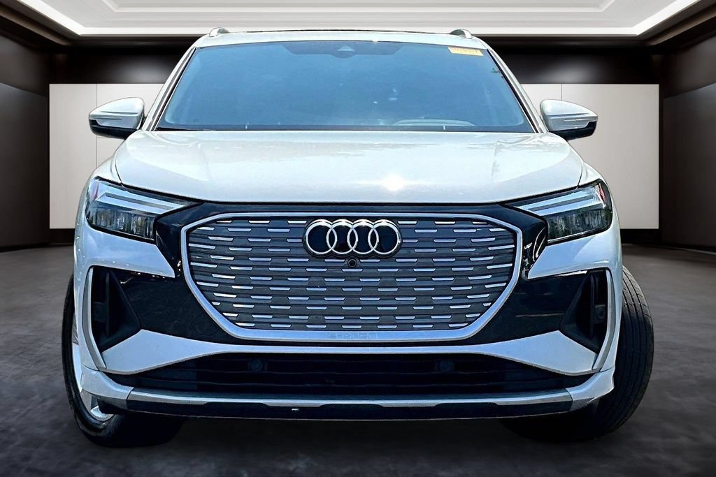 Used 2024 Audi Q4 e-tron Premium Plus AWD/4WD image 2