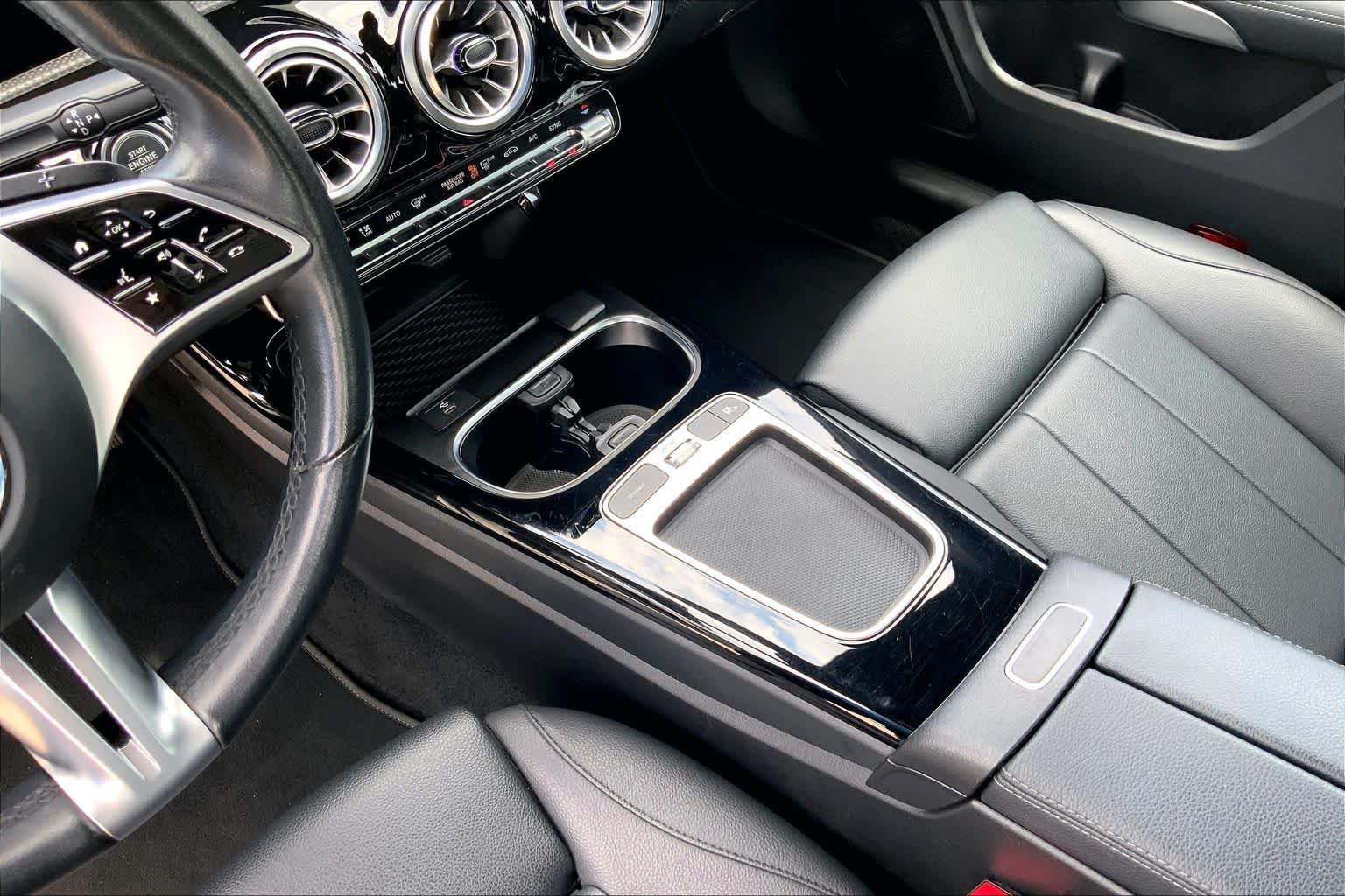 Used 2025 Mercedes-Benz CLA 250 image 16