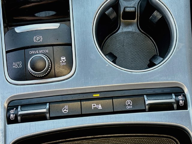 Used 2018 Kia Stinger GT2 AWD/4WD image 21