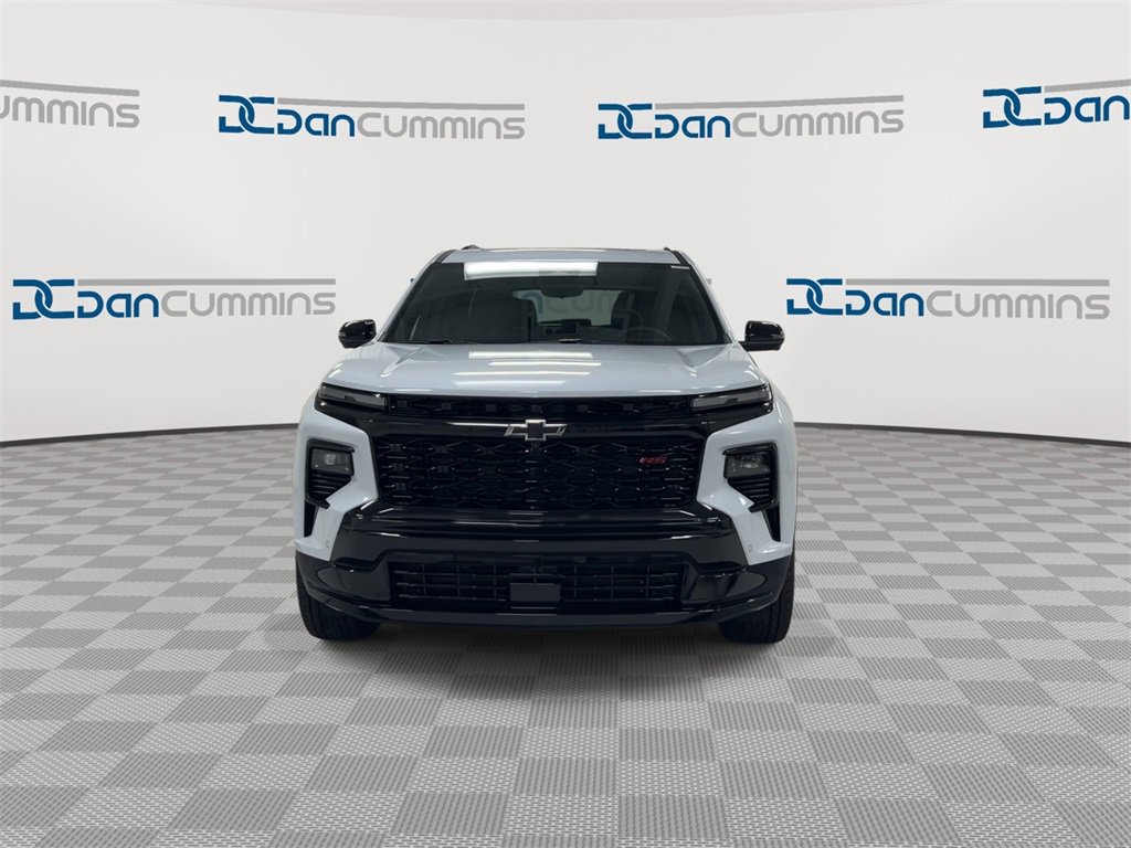 New 2026 Chevrolet Traverse RS w/ LPO, Floor Liner Package image 3