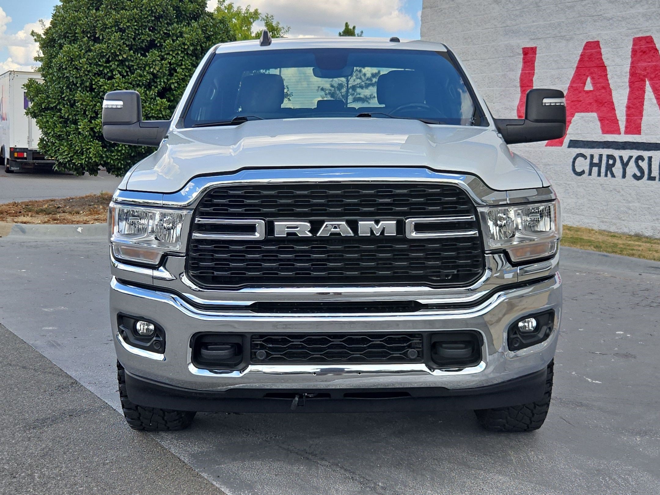 Used 2024 RAM 2500 Big Horn w/ Off Road Package AWD/4WD image 2