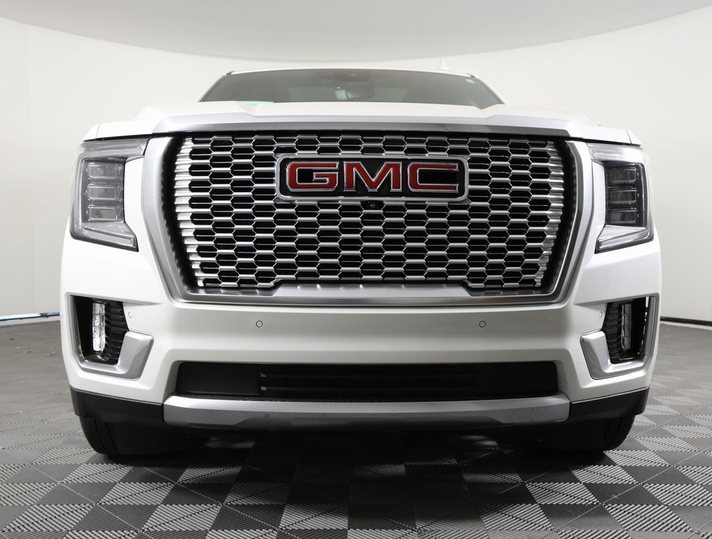 Certified 2024 GMC Yukon XL Denali w/ Advanced Technology Package image 2
