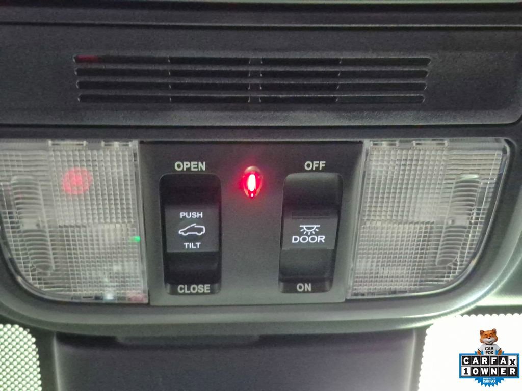 Used 2025 Honda Odyssey Sport-L image 20