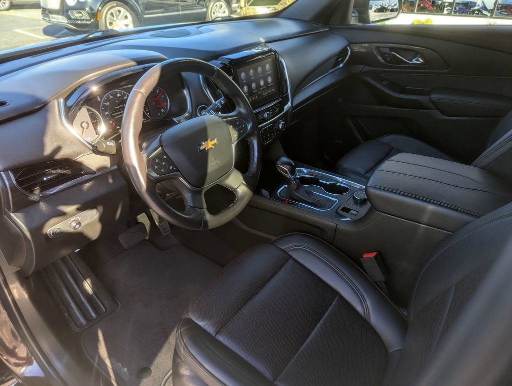 Used 2022 Chevrolet Traverse High Country AWD/4WD image 14