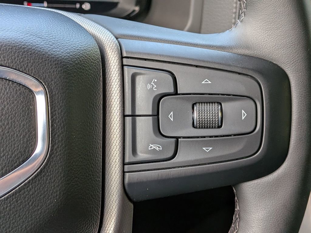 Used 2023 GMC Yukon Denali w/ LPO, Floor Liner Package image 27