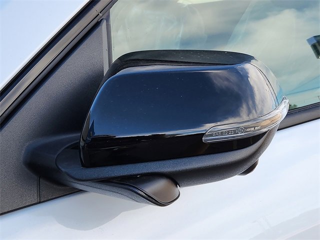 New 2026 Chevrolet Traverse Z71 w/ Enhanced Driving Package image 5