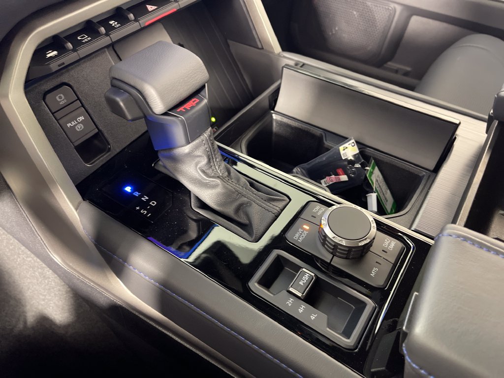New 2026 Toyota Tundra Platinum w/ TRD Off-Road Package AWD/4WD image 22