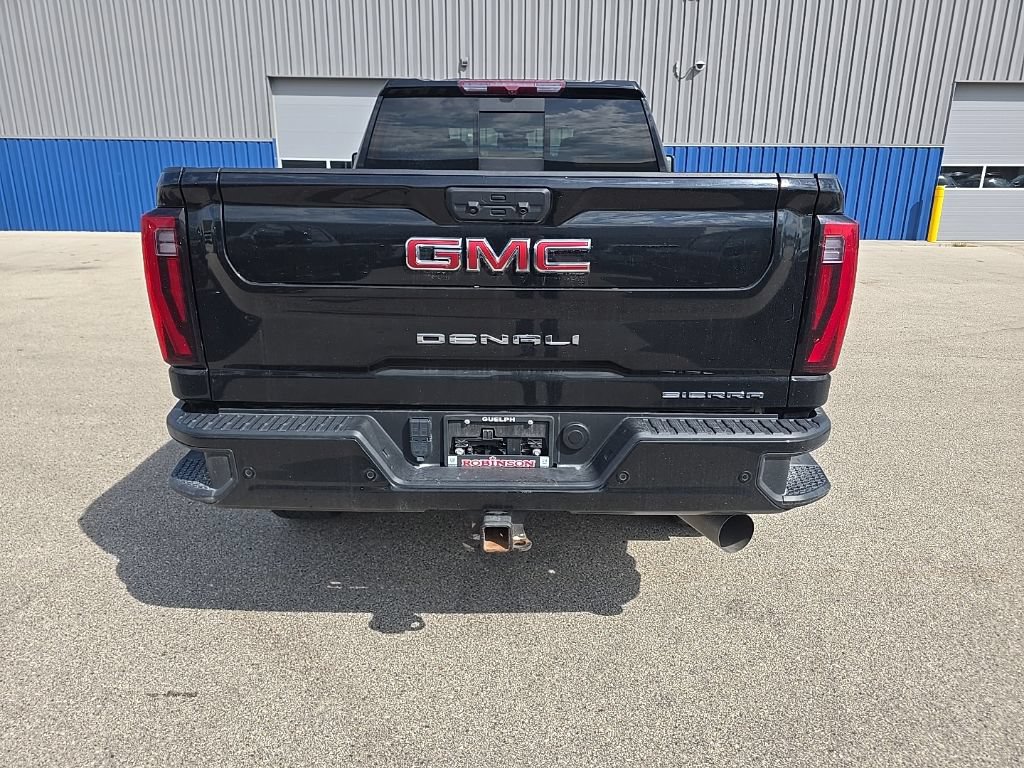 Used 2024 GMC Sierra 2500 Denali AWD/4WD image 5