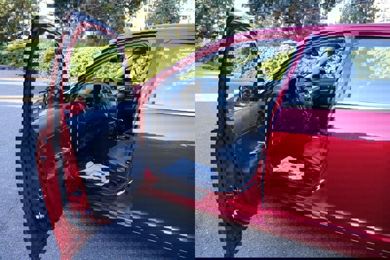 Used 2010 Ford Fusion SEL image 5