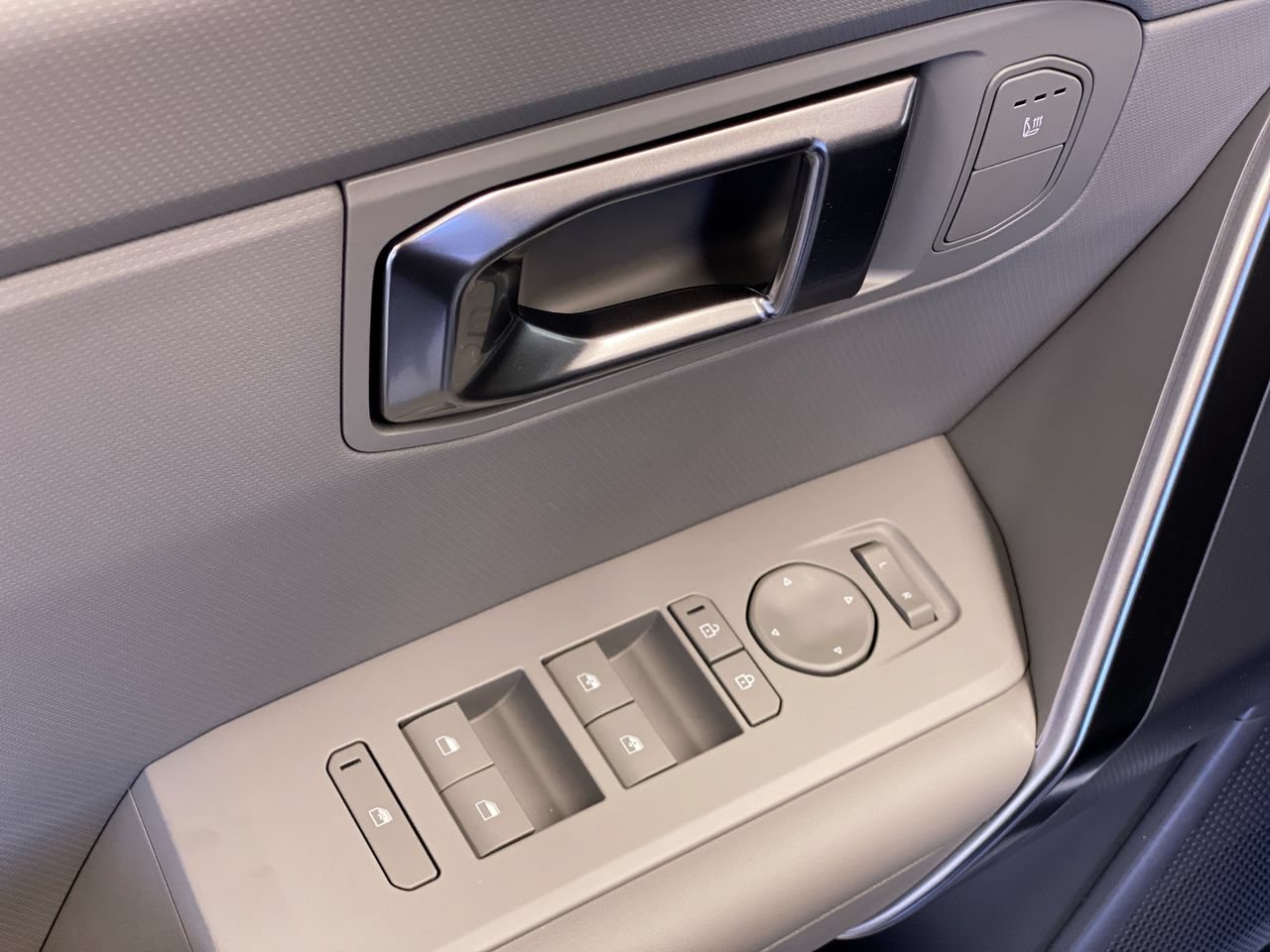 New 2027 Kia Seltos EX FWD image 18