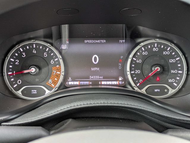Certified 2023 Jeep Renegade Latitude w/ Sun/Sound Group AWD/4WD image 27