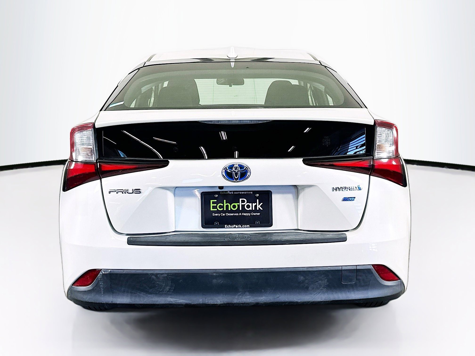 Used 2019 Toyota Prius L Eco w/ Carpet Mat Package FWD image 7