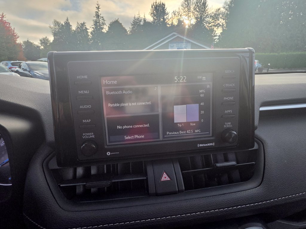 Used 2020 Toyota RAV4 LE w/ All Weather Liner Package AWD/4WD image 26