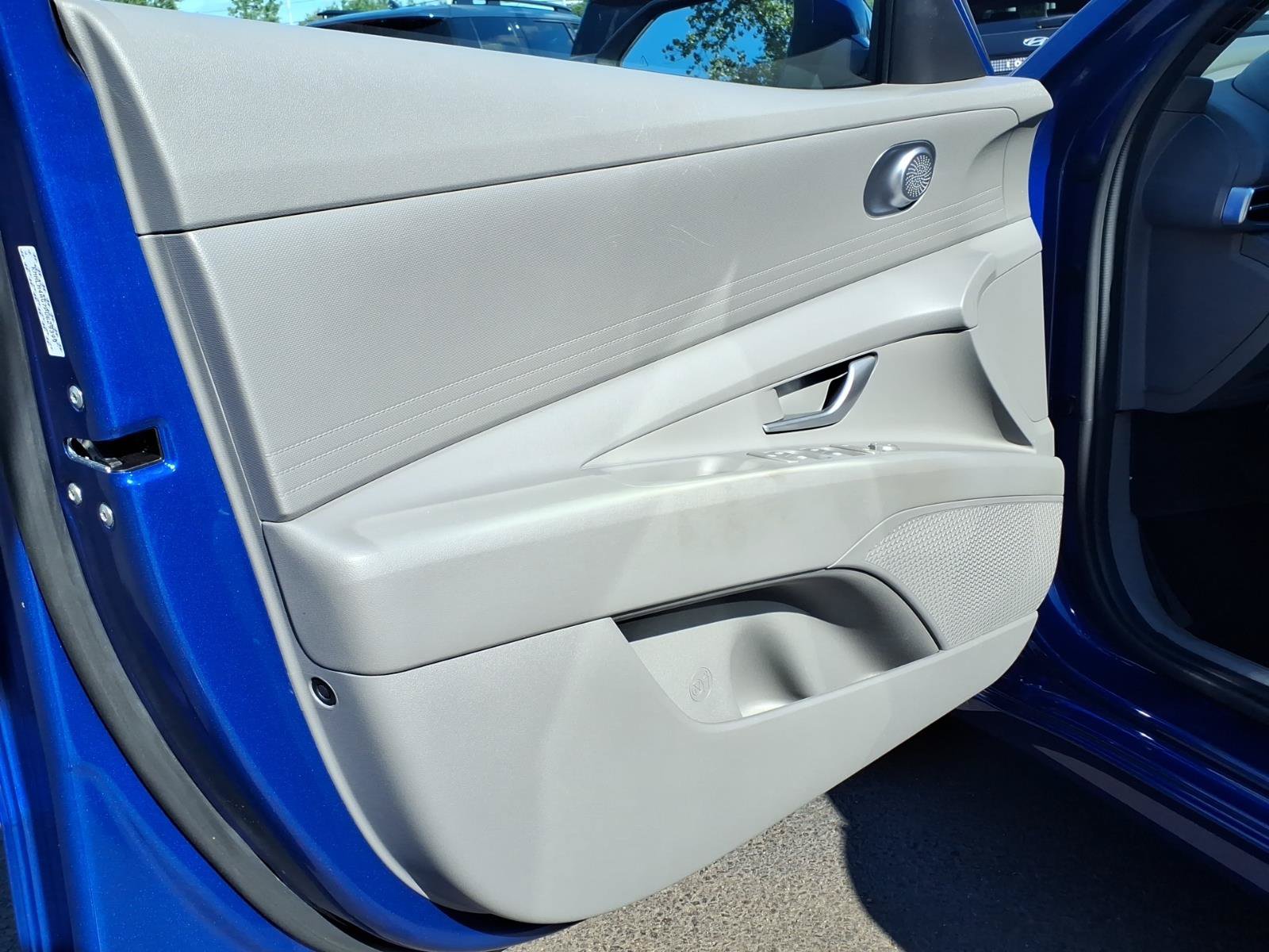 Certified 2023 Hyundai Elantra SEL FWD image 22