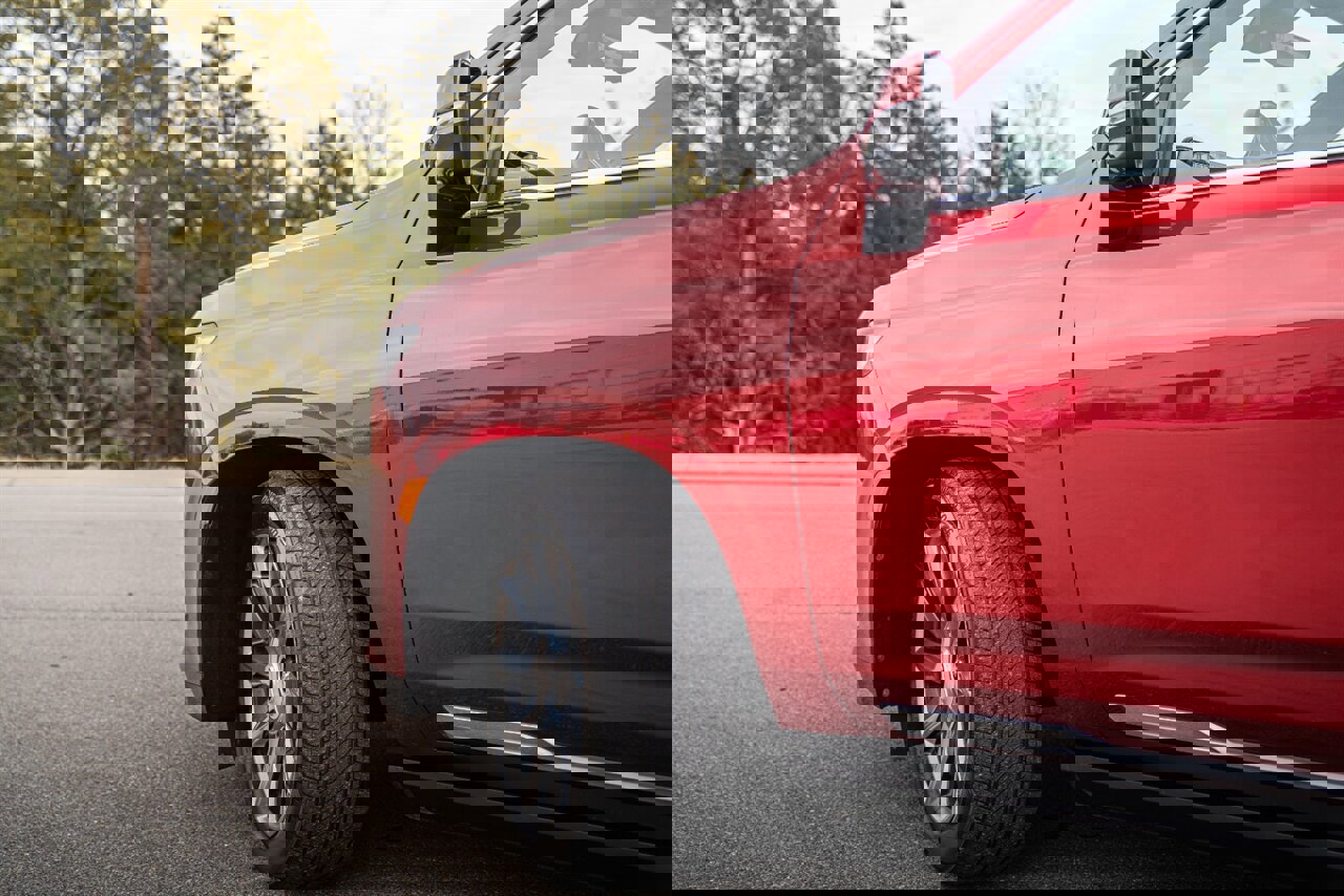 Used 2023 Cadillac Escalade Premium Luxury Platinum image 15