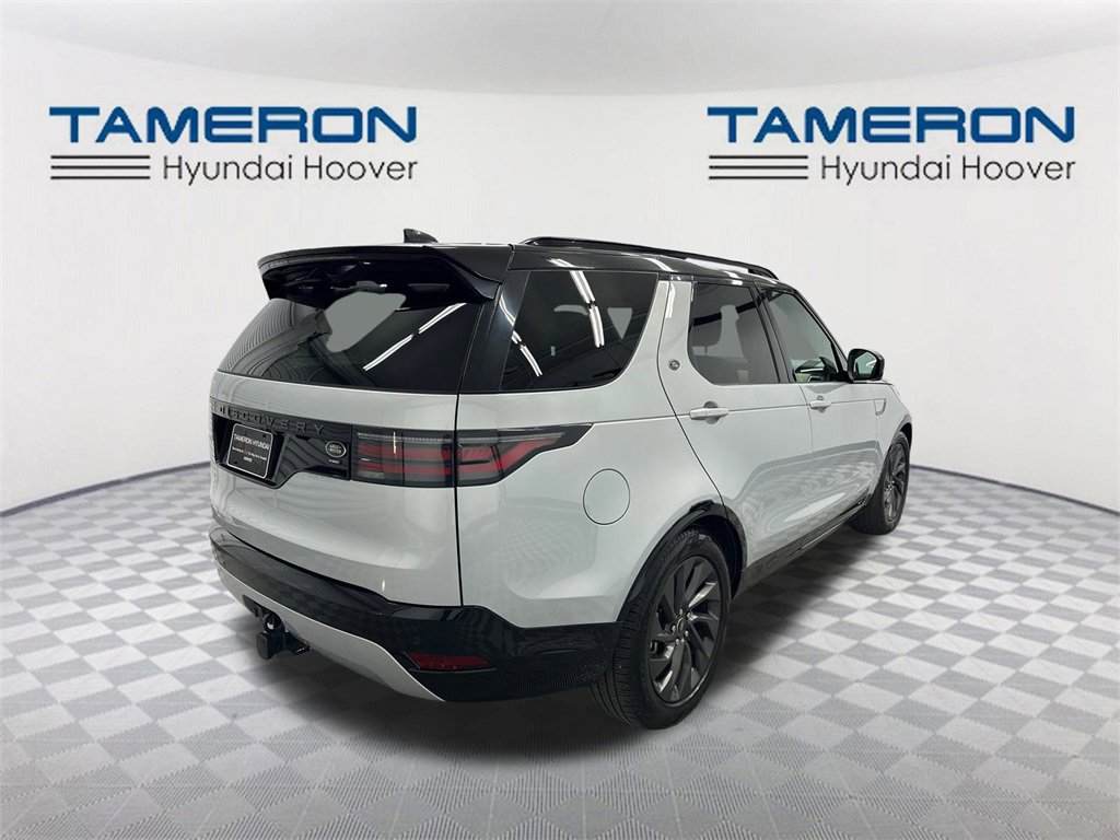 Used 2022 Land Rover Discovery S R-Dynamic image 5