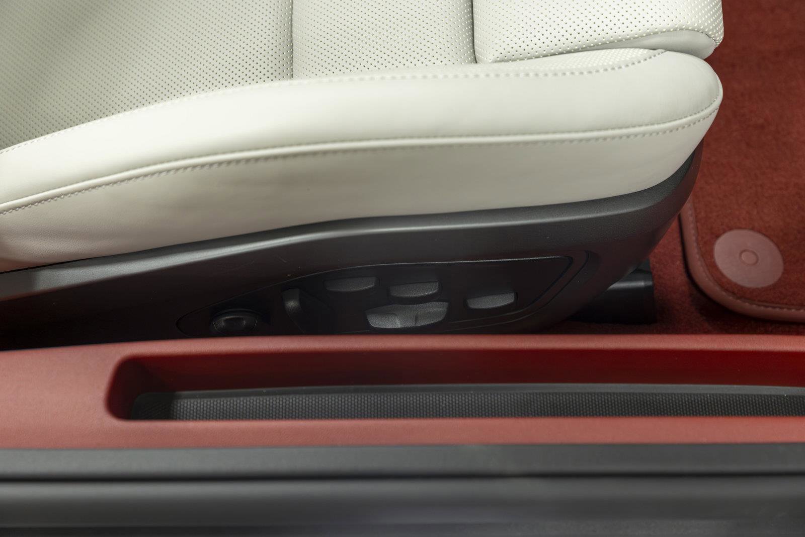 Used 2022 Porsche 911 Turbo S image 60