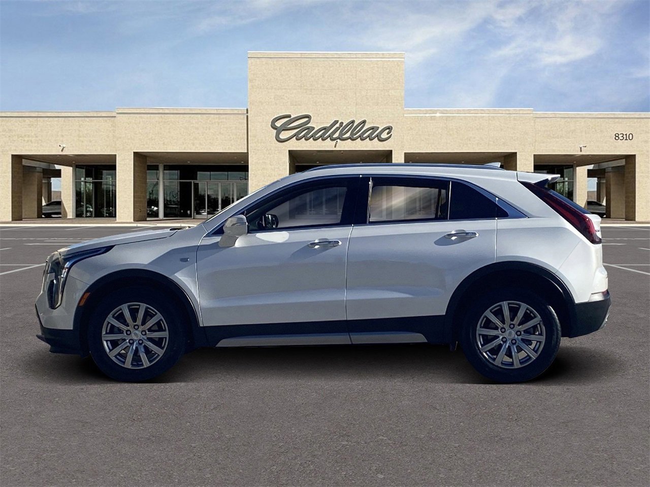 Certified 2023 Cadillac XT4 Premium Luxury image 8
