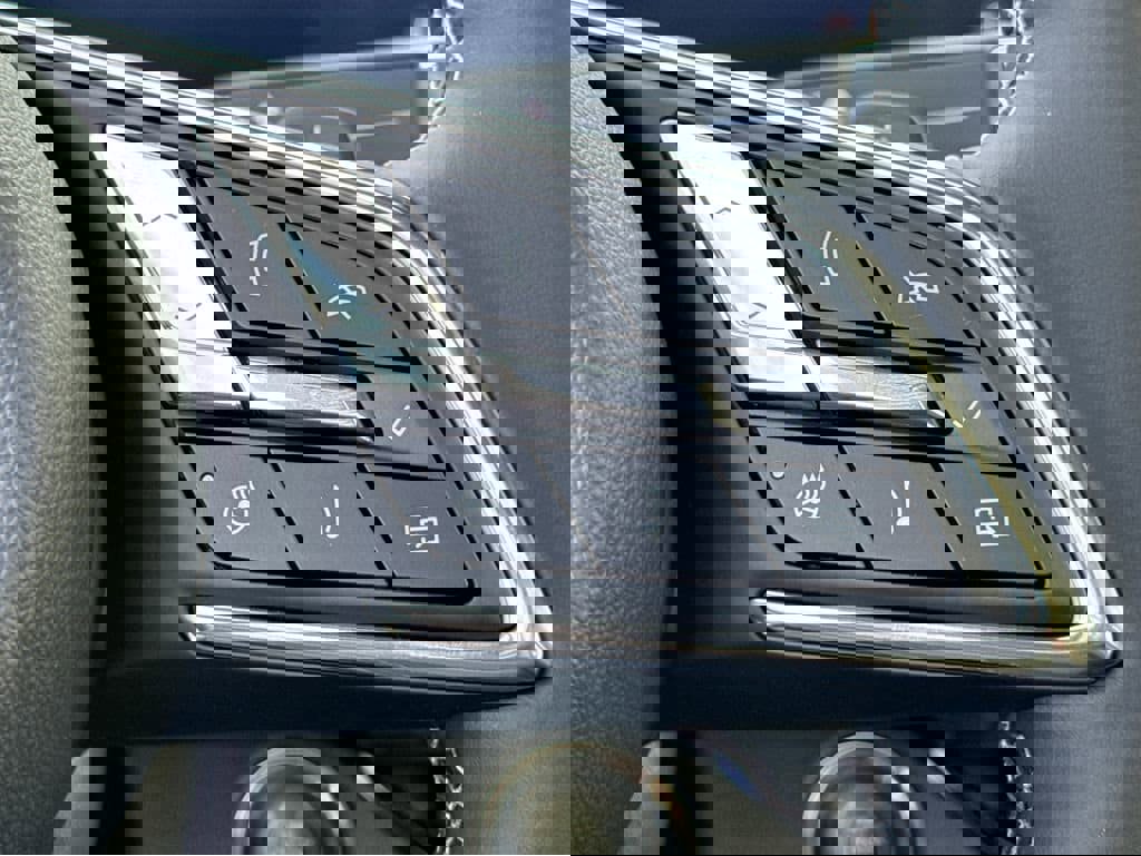 New 2026 Buick Enclave Avenir w/ Super Cruise Package image 18