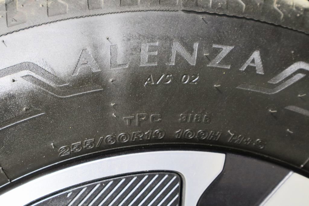 Used 2024 Chevrolet Blazer EV LT image 41