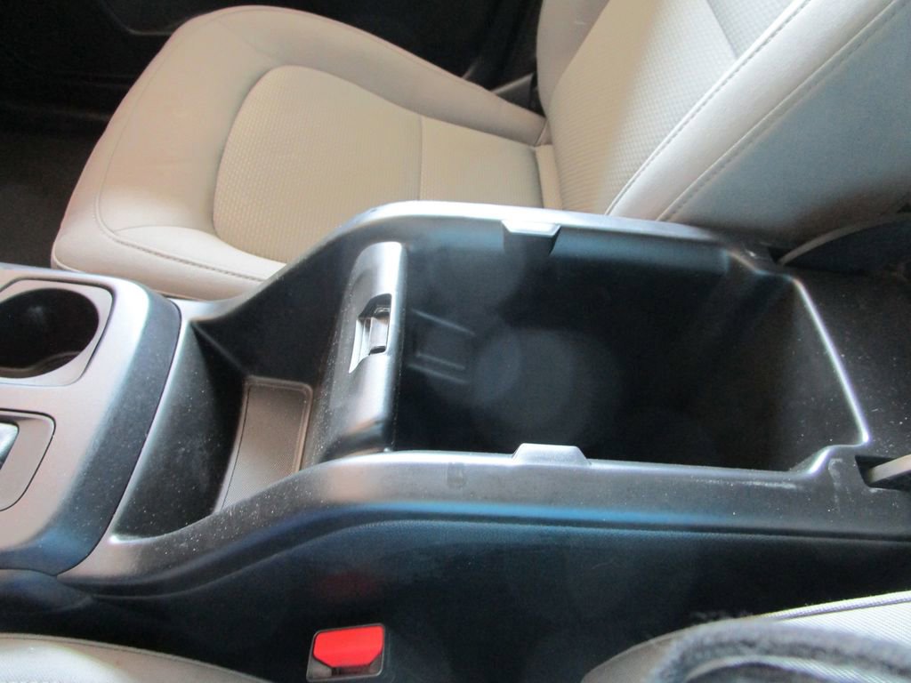 Used 2018 Chevrolet Colorado W/T w/ WT Convenience Package RWD image 36
