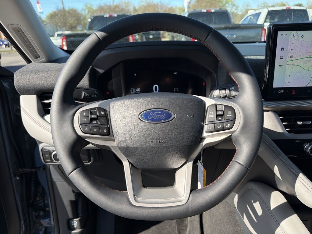 New 2026 Ford Explorer Active w/ Active Comfort Package RWD image 13