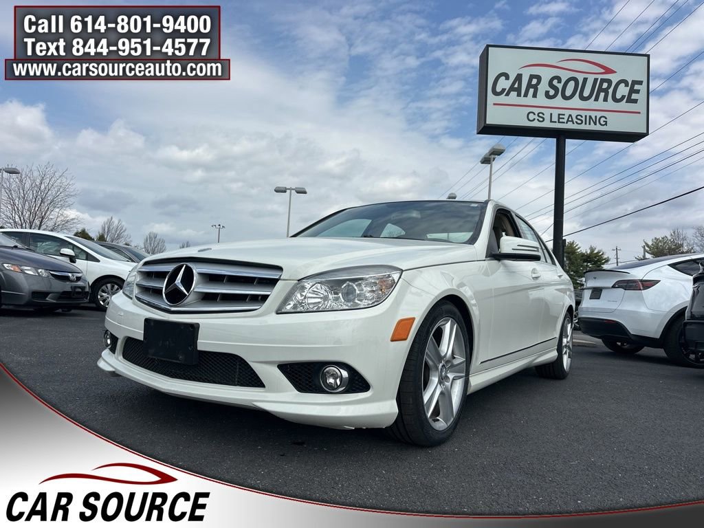Used 2010 Mercedes-Benz C 300 4MATIC Sedan image 1
