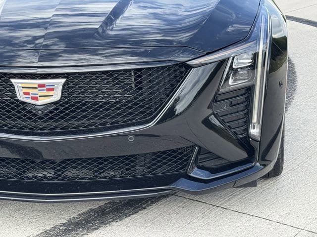 New 2026 Cadillac CT5 V RWD image 9