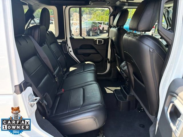 Used 2020 Jeep Wrangler Unlimited Sahara AWD/4WD image 20