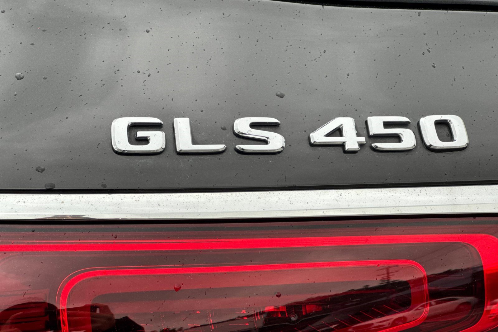 Used 2021 Mercedes-Benz GLS 450 4MATIC image 24