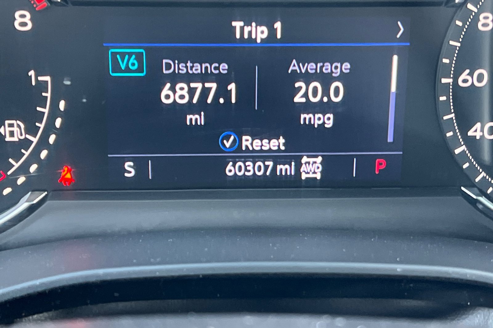 Used 2023 Cadillac XT6 Premium Luxury image 42