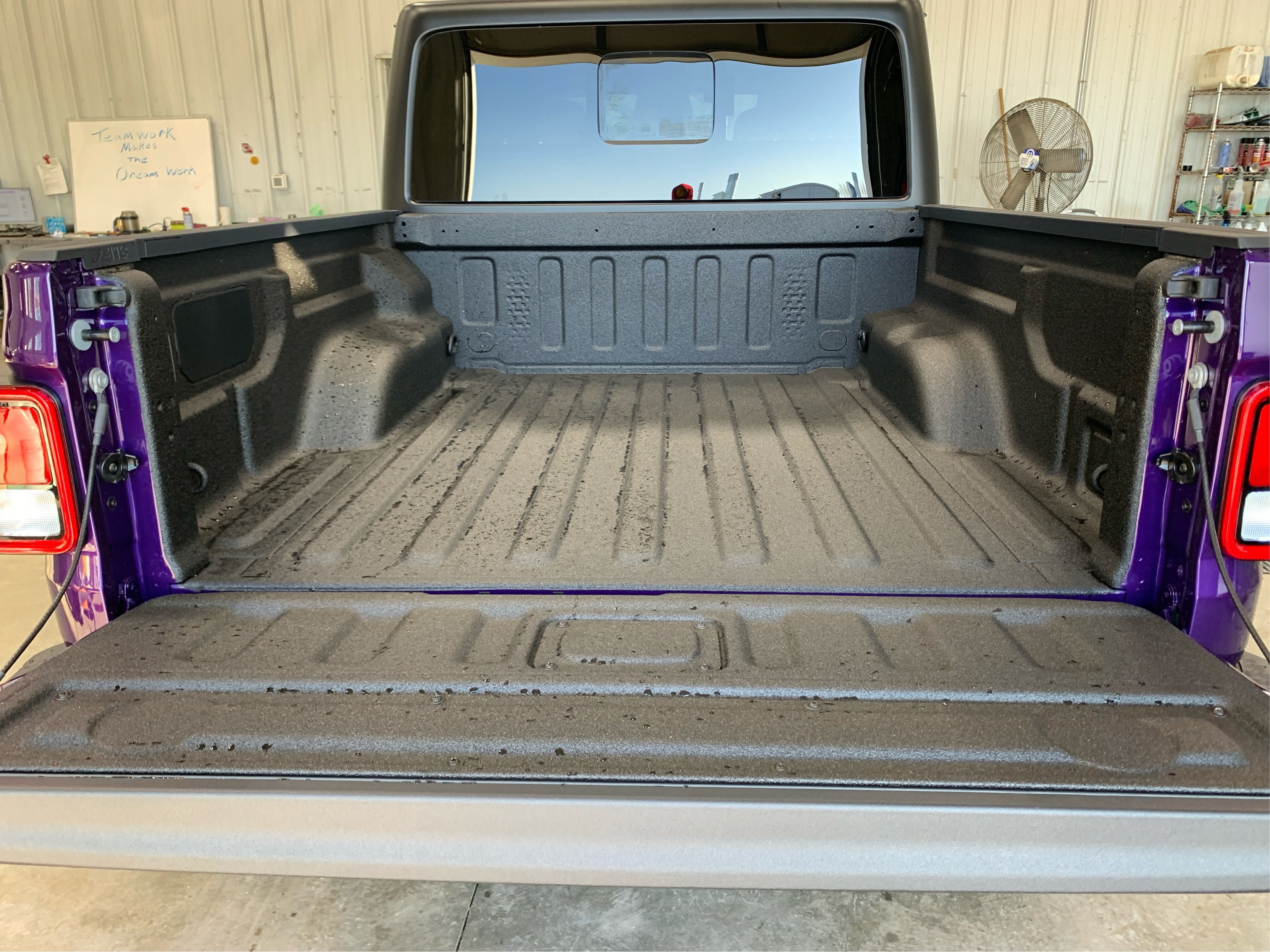 New 2026 Jeep Gladiator Sport AWD/4WD image 21