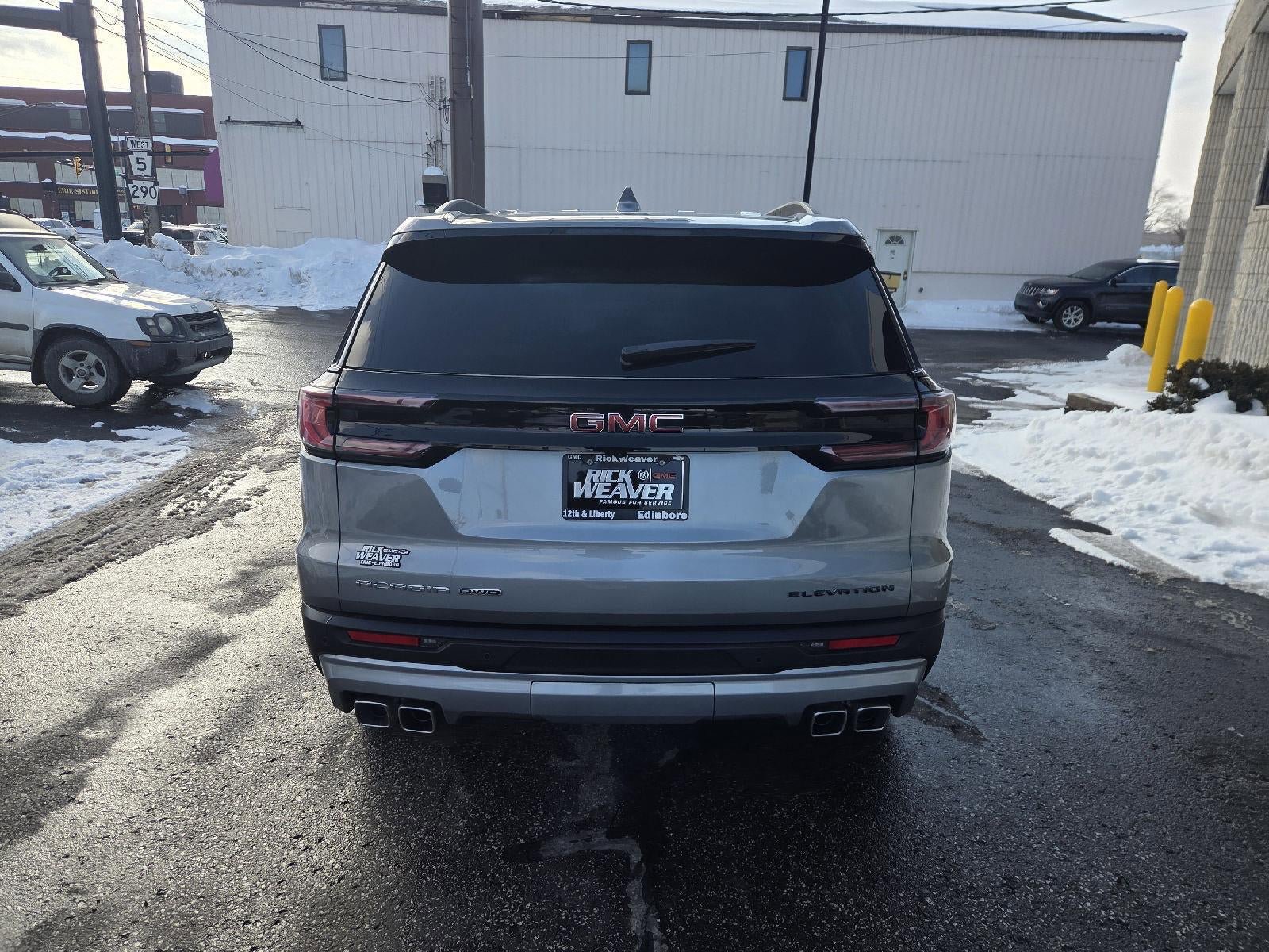 New 2025 GMC Acadia Elevation AWD/4WD image 10