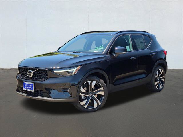 New 2026 Volvo XC40 B5 Ultra w/ Climate Package AWD/4WD image 1