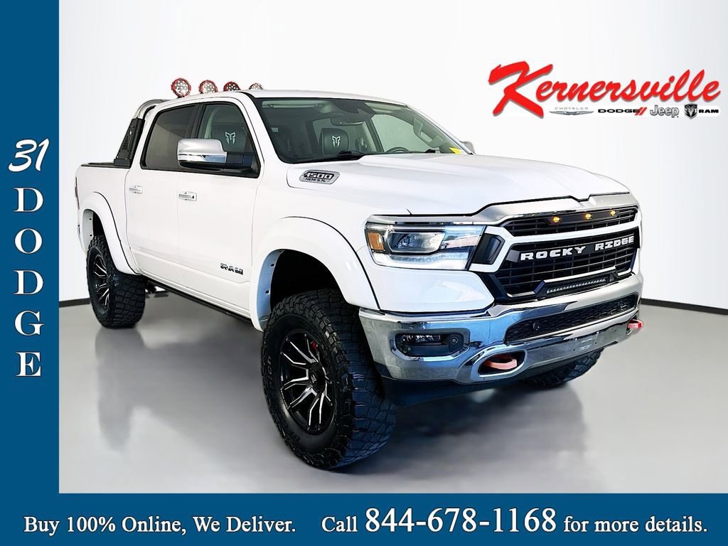 Used 2022 RAM 1500 Laramie AWD/4WD image 1