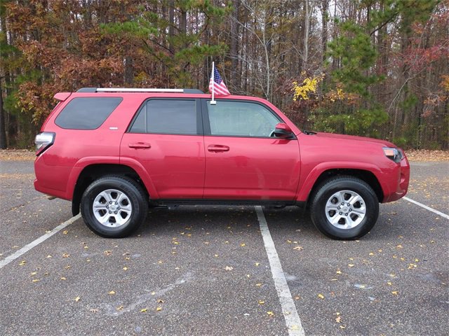 Used 2024 Toyota 4Runner SR5 image 3