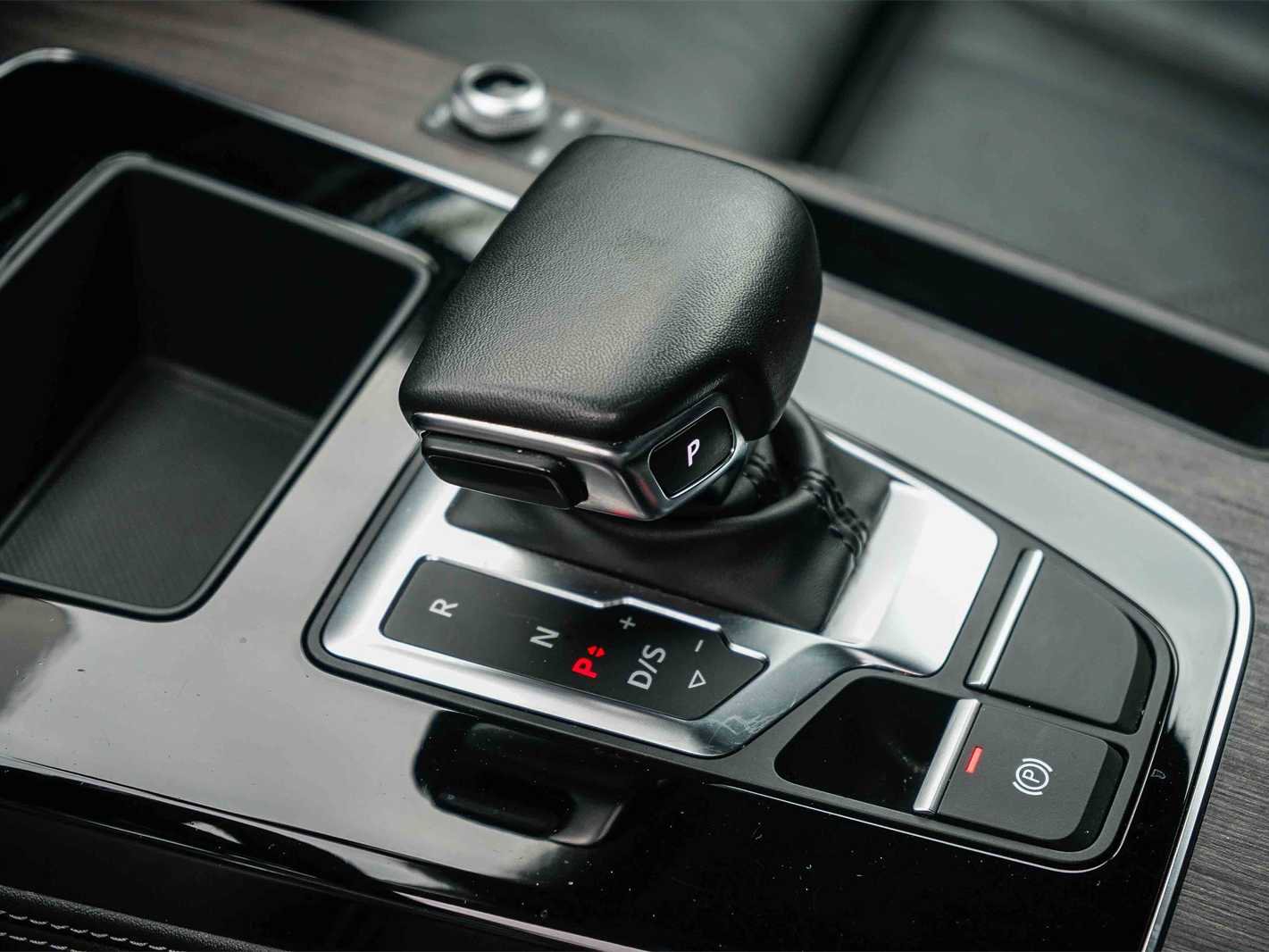 Used 2023 Audi Q5 e Premium Plus w/ Premium Plus Package image 21