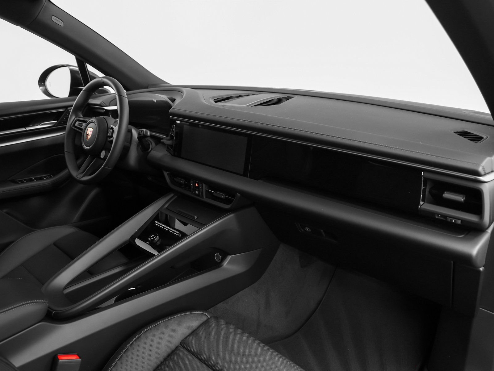 Certified 2025 Porsche Macan 4 Electric image 23